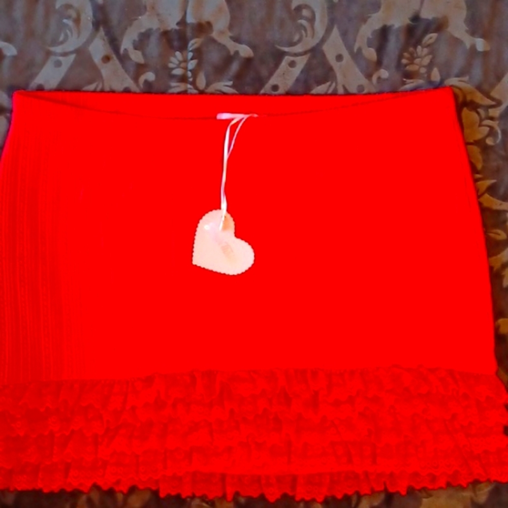 DOLLSKILL 2X SUGAR THRILLZ red jersy knit with ruffles skirt